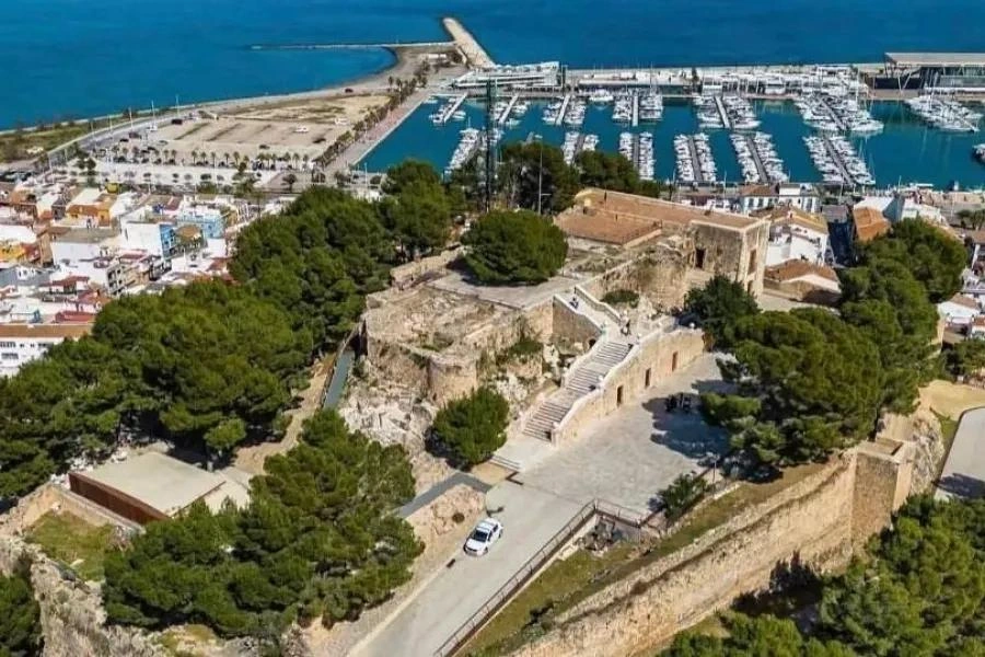 Dénia veerboot bestemming