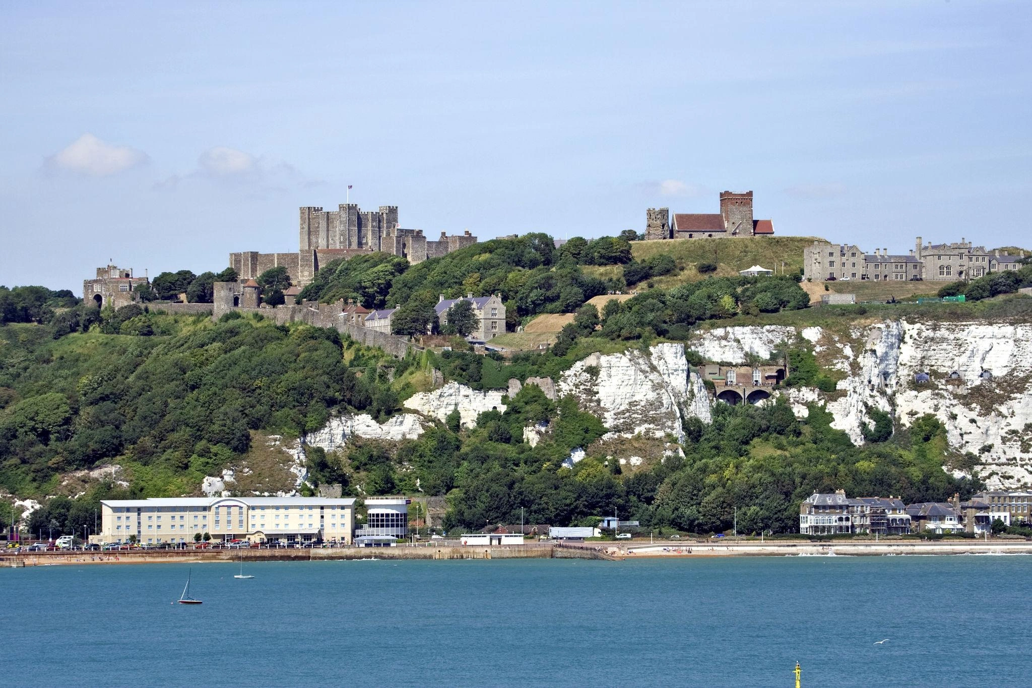 Dover veerboothaven en Witte Kliffen