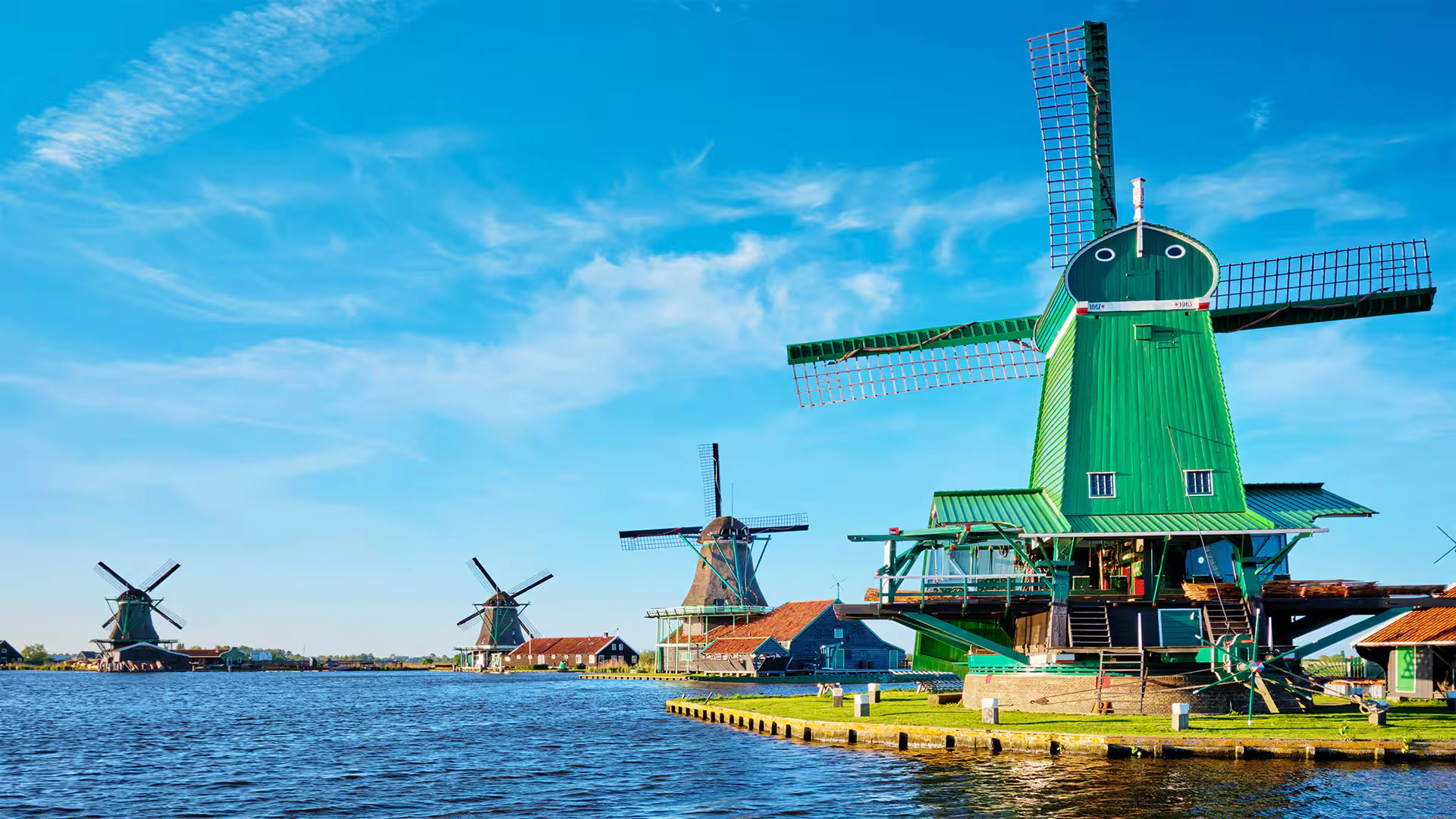 IJmuiden bezienswaardigheden en bezoeker hoogtepunten
