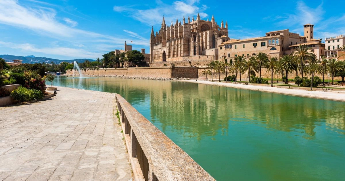 Palma de Mallorca kathedraal, oude stad en Middellandse Zee waterkant