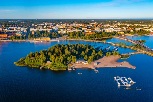Vaasa stad, waterkant en Kvarken landschap in West-Finland