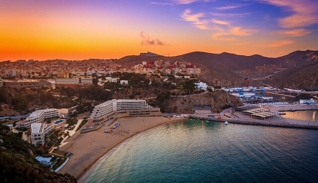 Al Hoceima haven en Middellandse-Zeekustlijn