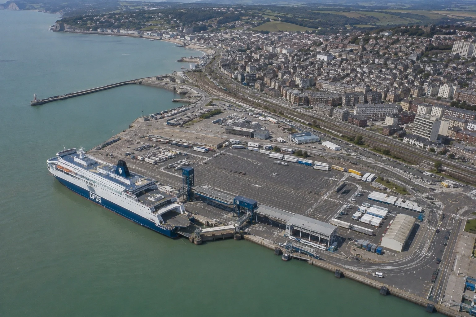 Dieppe Transmanche passagiersveerbootterminal in Normandië