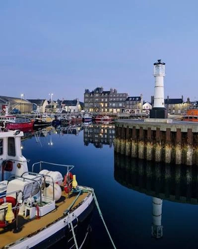 Kirkwall waterkant en haven in Orkney