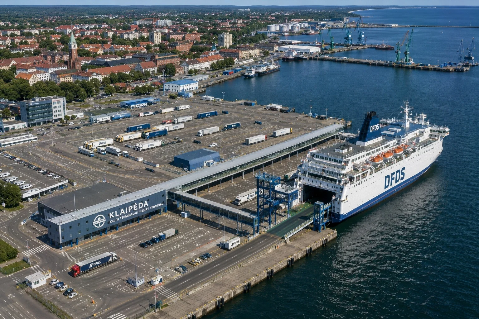 Internationale passagiersveerbootterminal bij Klaipėda in Litouwen
