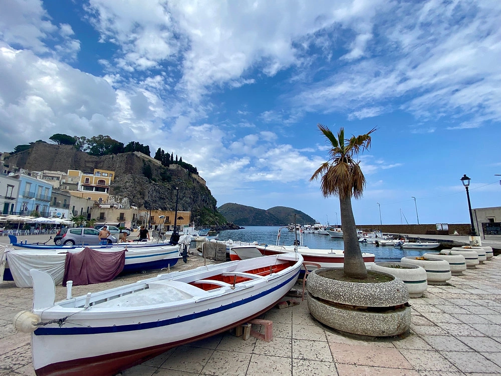 Lipari veerboothaven