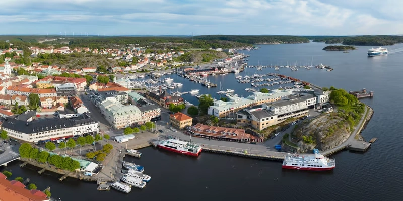 Strömstad haven en veerbootterminal op Zwedens westkust