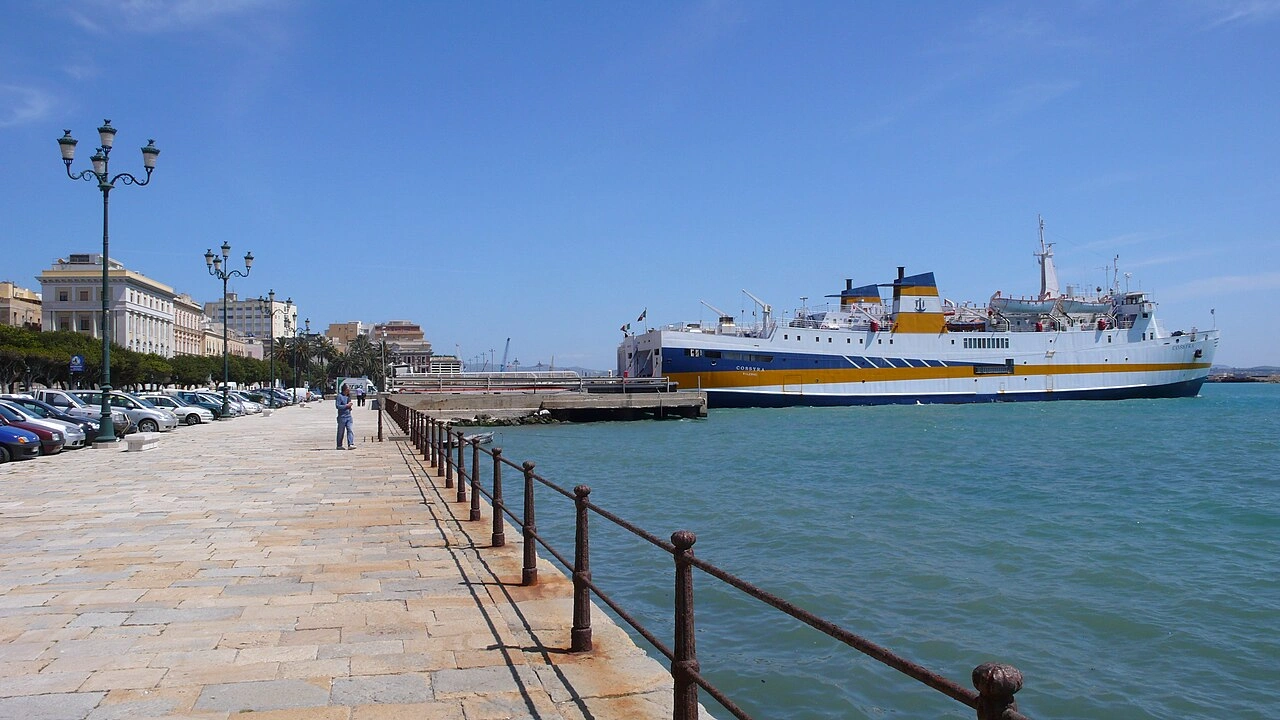 Trapani Veerboot & Hydrofoil Haven