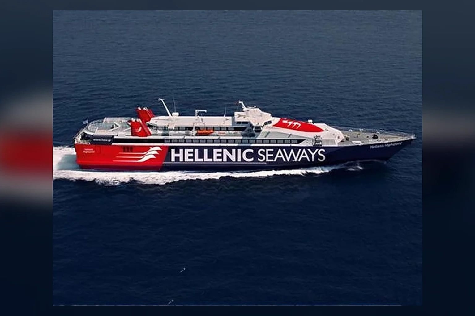 Hellenic Seaways passagiersveerboot in Griekenland