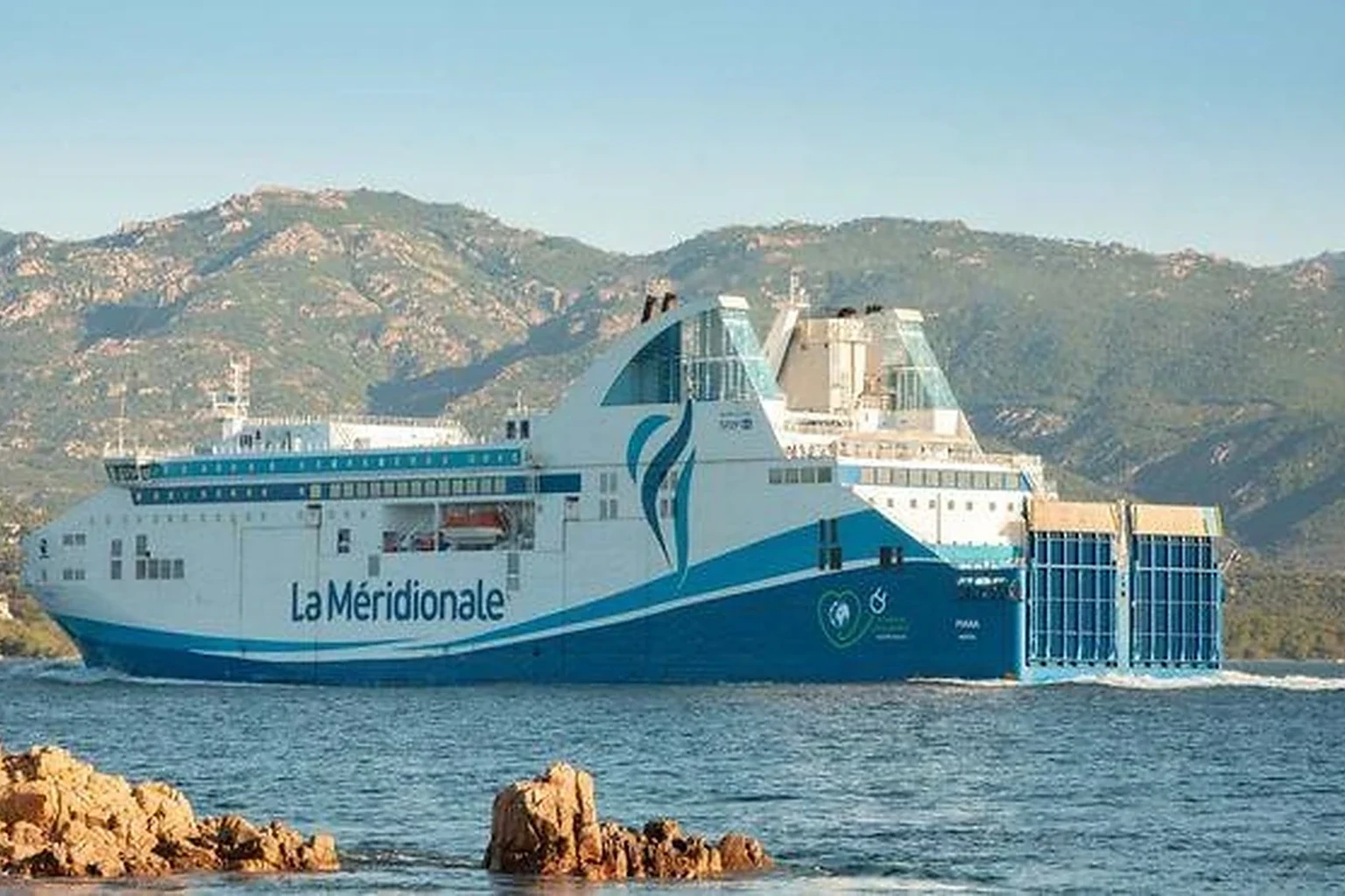 La Méridionale Piana veerboot in Ajaccio