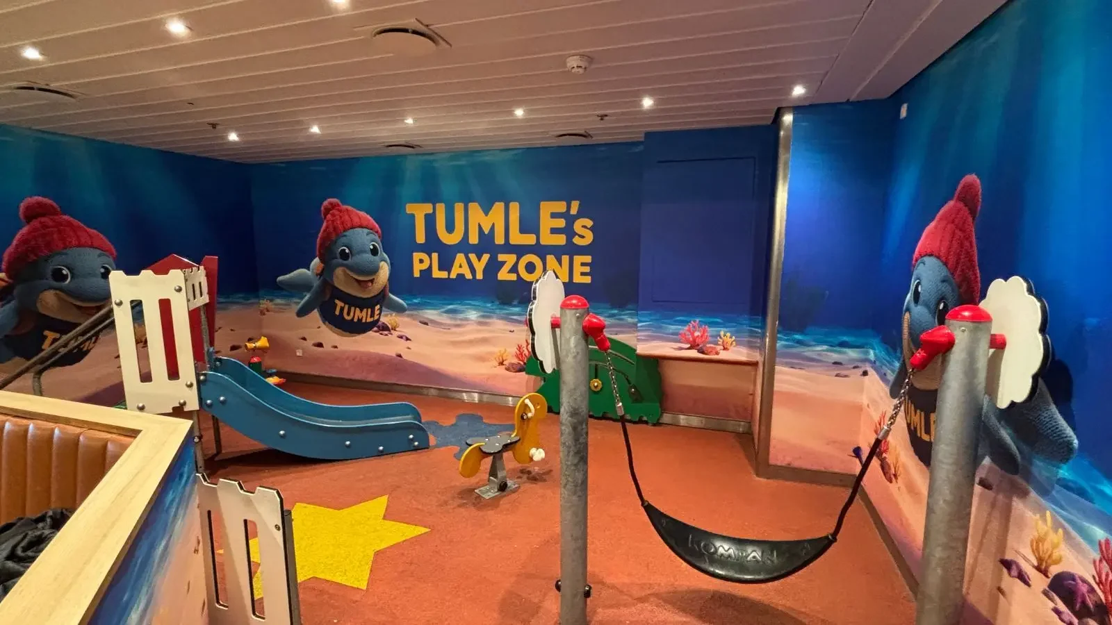 Kinderen's spelen zone aan boord een Scandlines veerboot