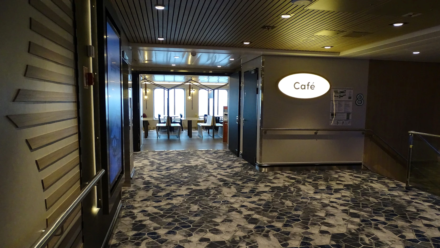 Café zone aan boord Aurora Botnia