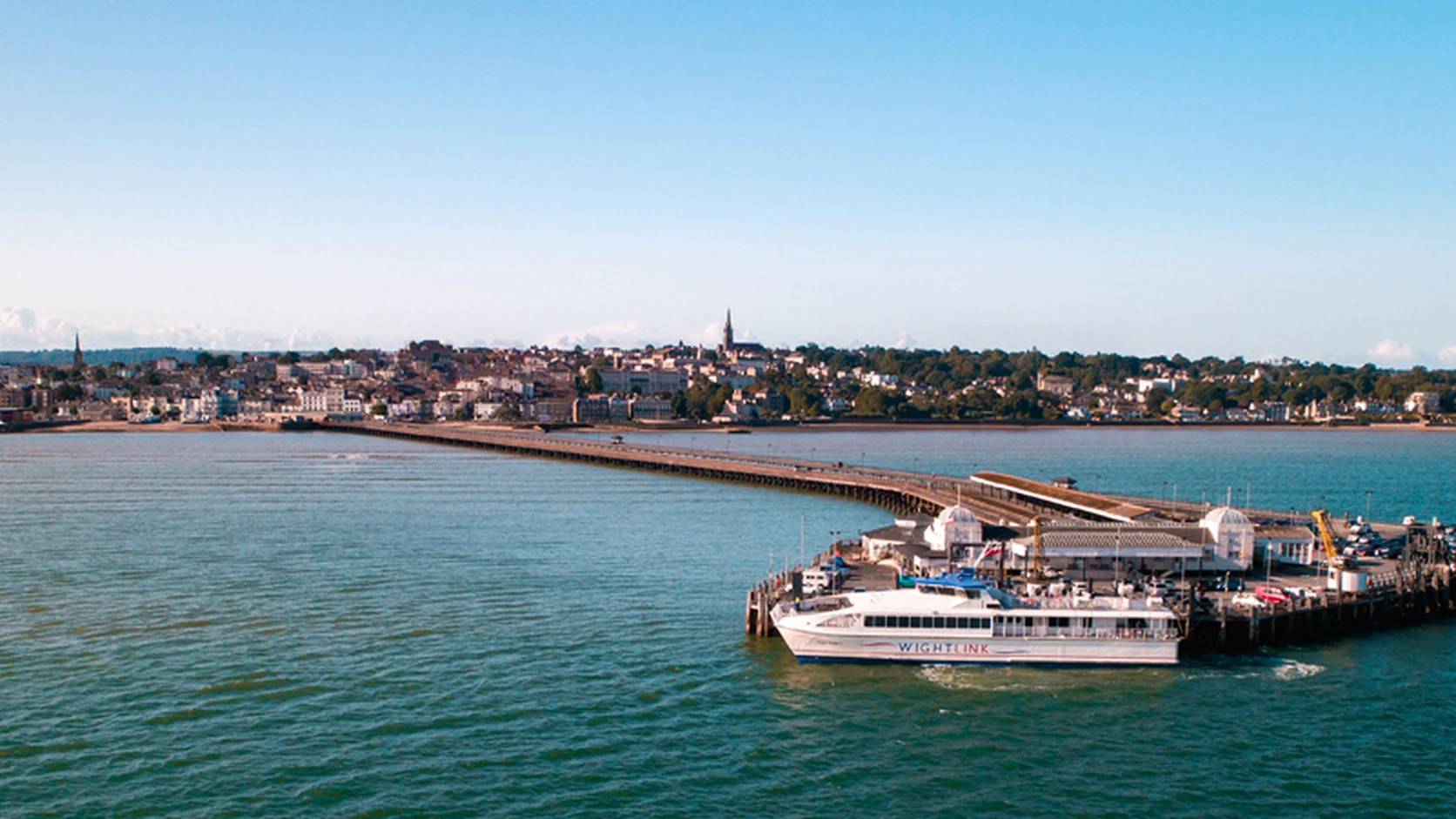 Wightlink FastCat bij Ryde Pier