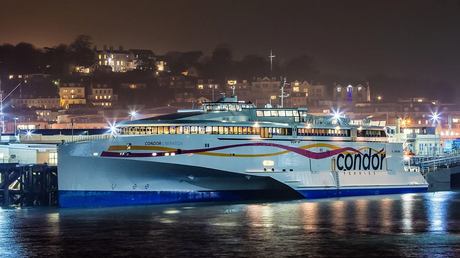 Condor Ferries passagiers- en autoveerboot