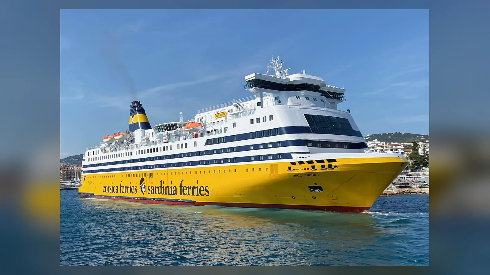 Corsica Ferries passagiersveerboot