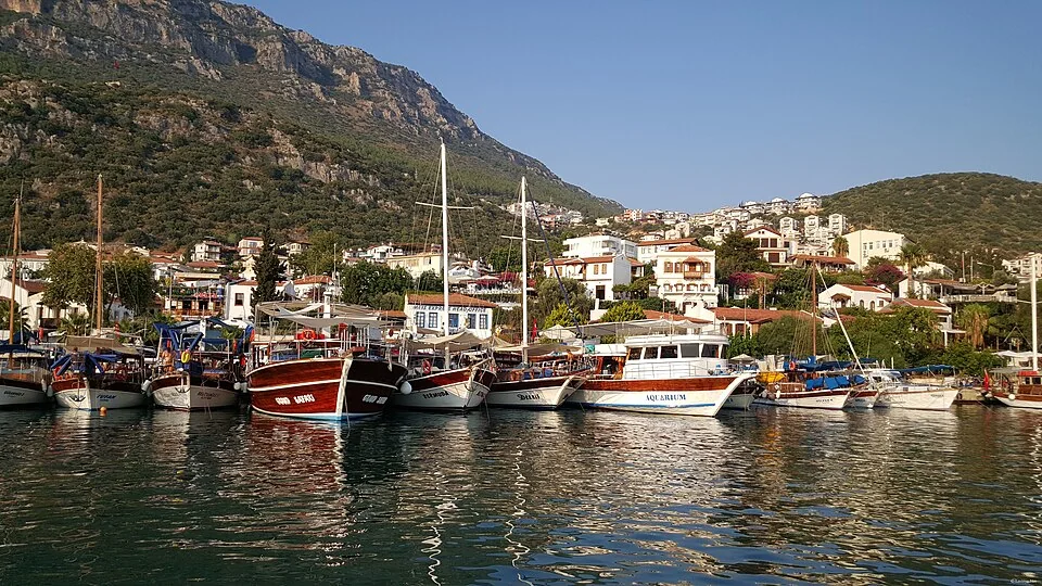 Kust- en havenomgeving van Kaş