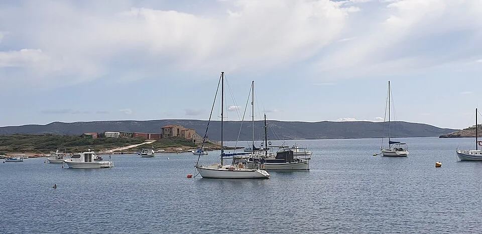 Kust- en havenomgeving van Lavrio