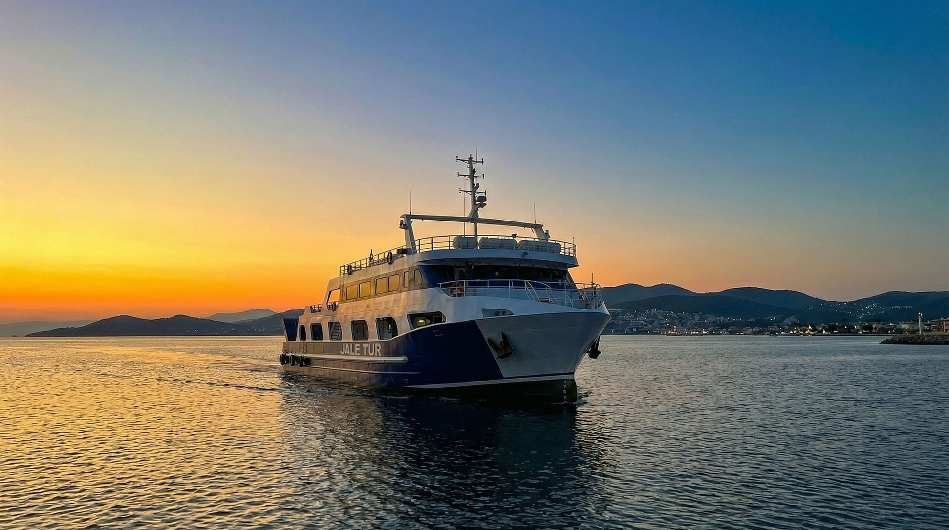 Jale Turizm — Jale Turizm-veerboot